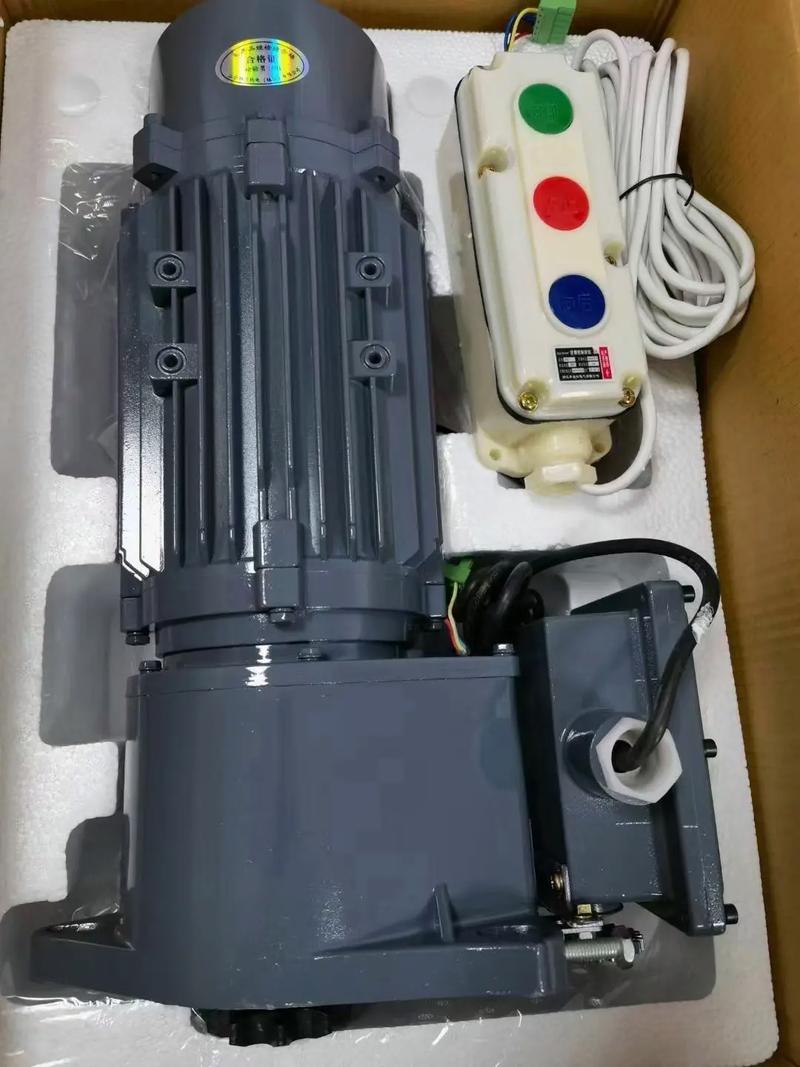 防爆电机驱动 工业卷帘门的核心选择与认证保障